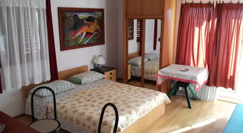 Apartments Filma