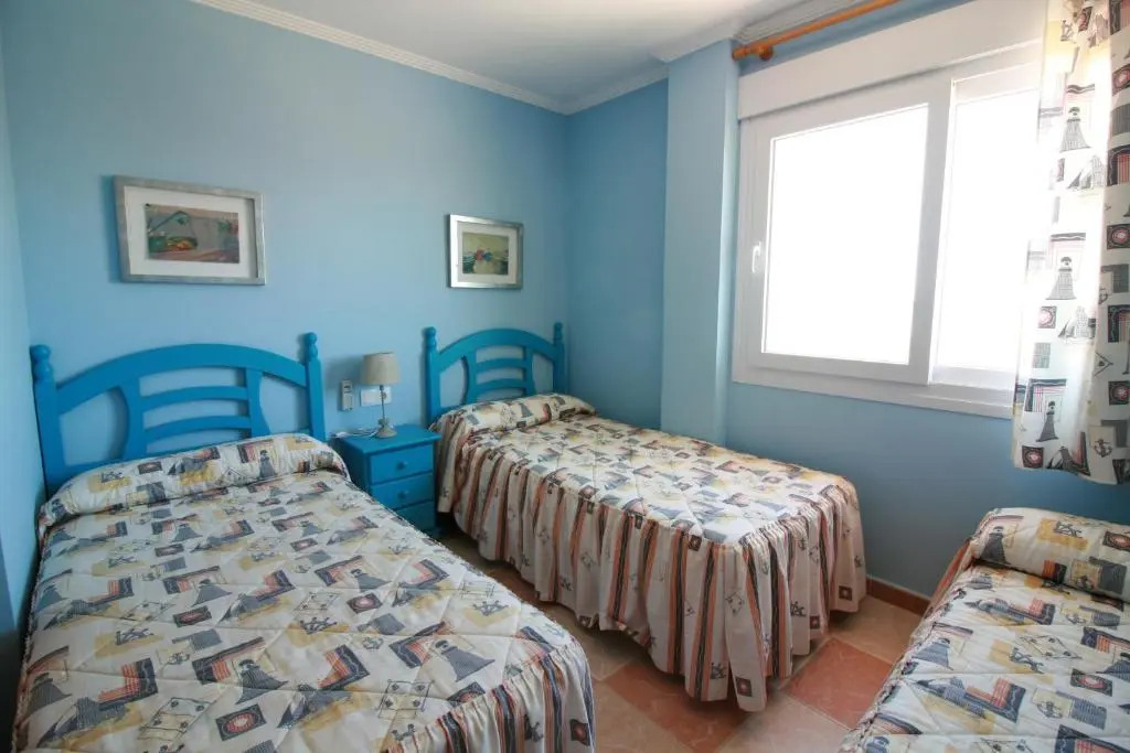 Oliva Holidays 3