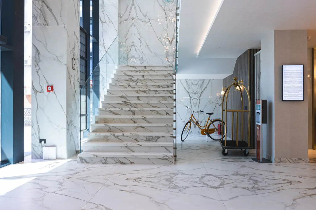 Crowne Plaza Constanta - Mamaia Beach by IHG