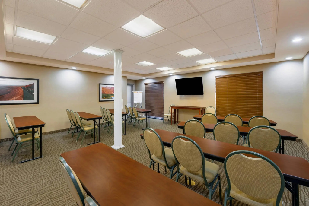 Comfort Suites El Paso West