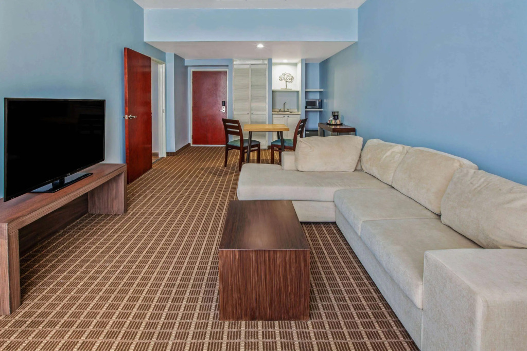 CHN Hotel Monterrey Norte, Trademark Collection by Wyndham