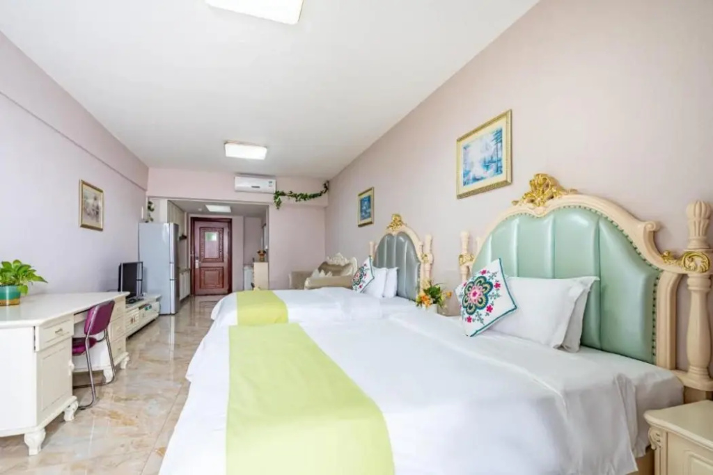 Wanyi Boutique Waifiden Apartment (Beijing Road Pedestrian Street Haizhu Square Metro Station)