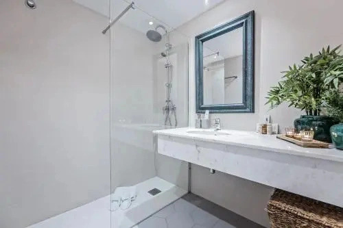 Sweet Inn - Villa Olympica Mediterranean