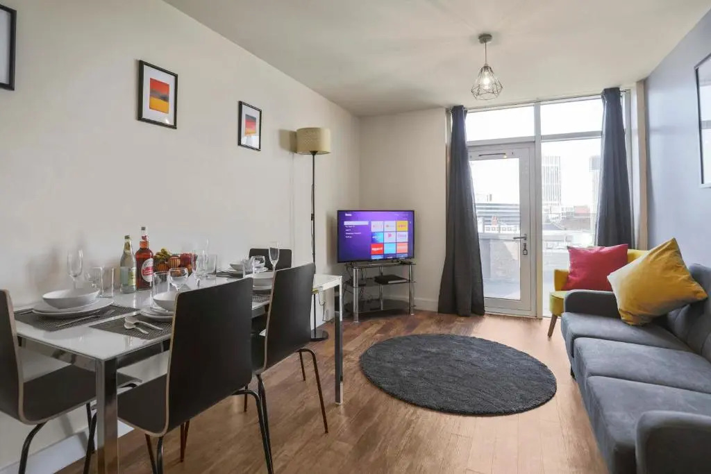 UR STAY Apartments Leicester