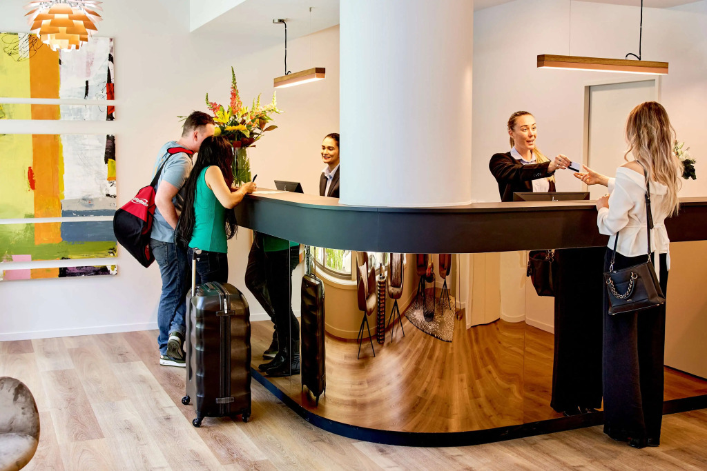 Sojourn Apartment Hotel - Ghuznee