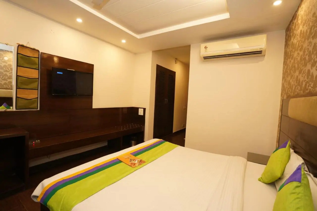Hotel Dreamland Chandigarh
