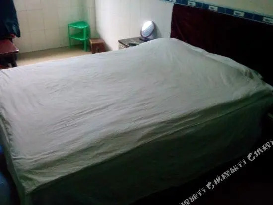 Ruyiyuan Hostel