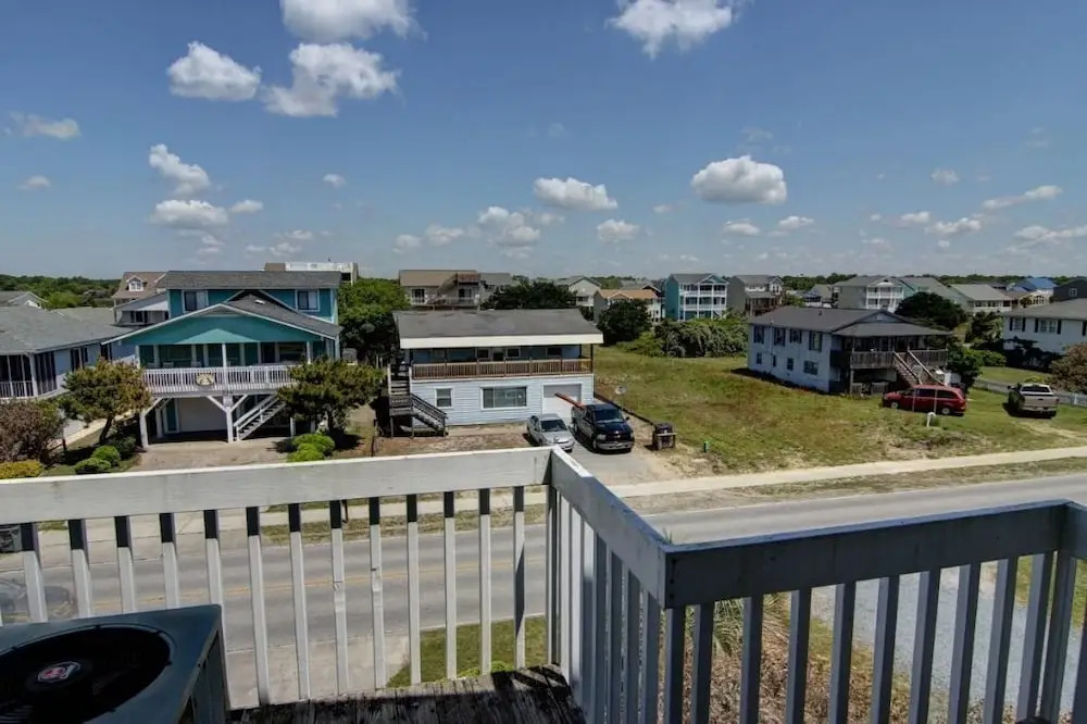 Pelican's Perch Duplex - 3 Br Home