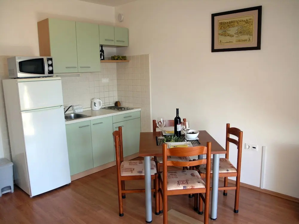 Apartments Marinko