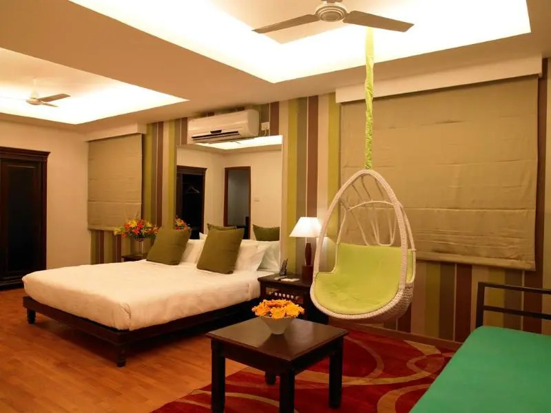 THE CENT Sandhya Hotel