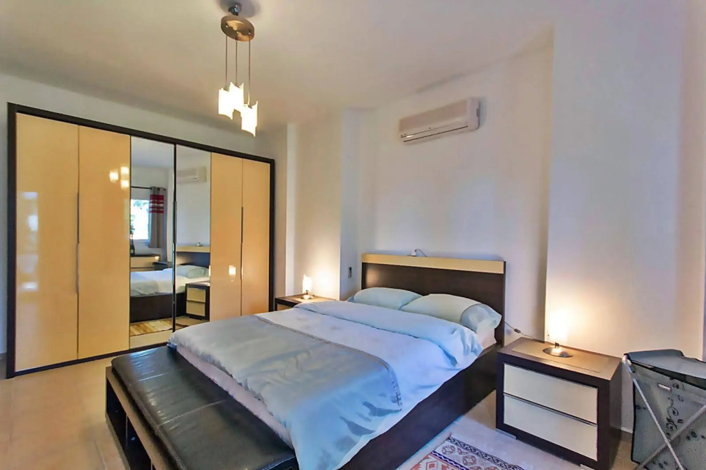 Derin Vadi Sitesi