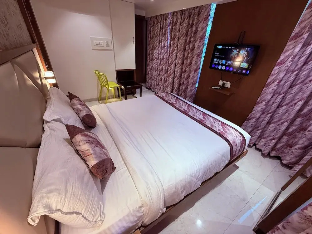 Hotel Pearl Residency Thane