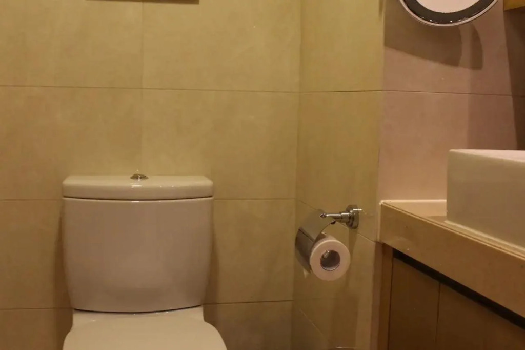 Royal View Hotel
