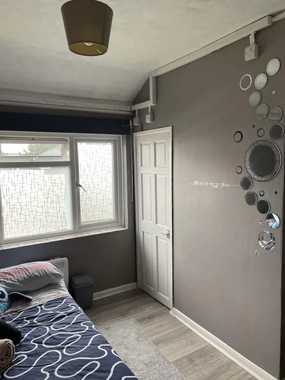Exclusive Apartment Near the Tube