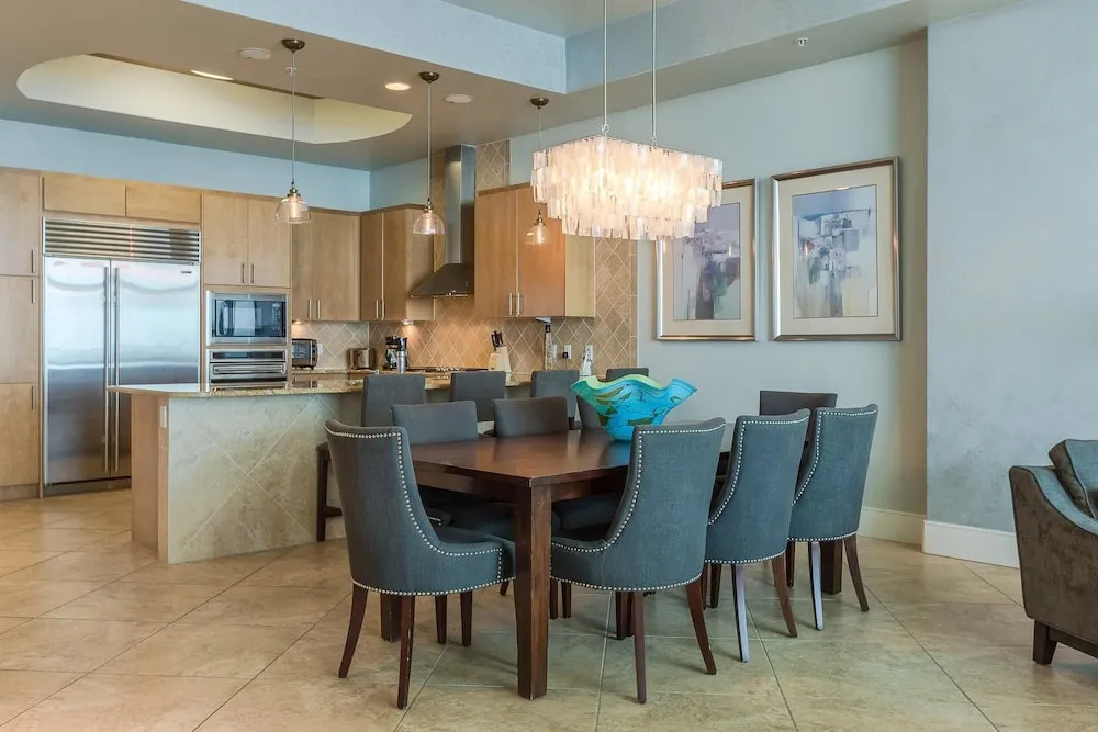 Turquoise Place Unit 2205D