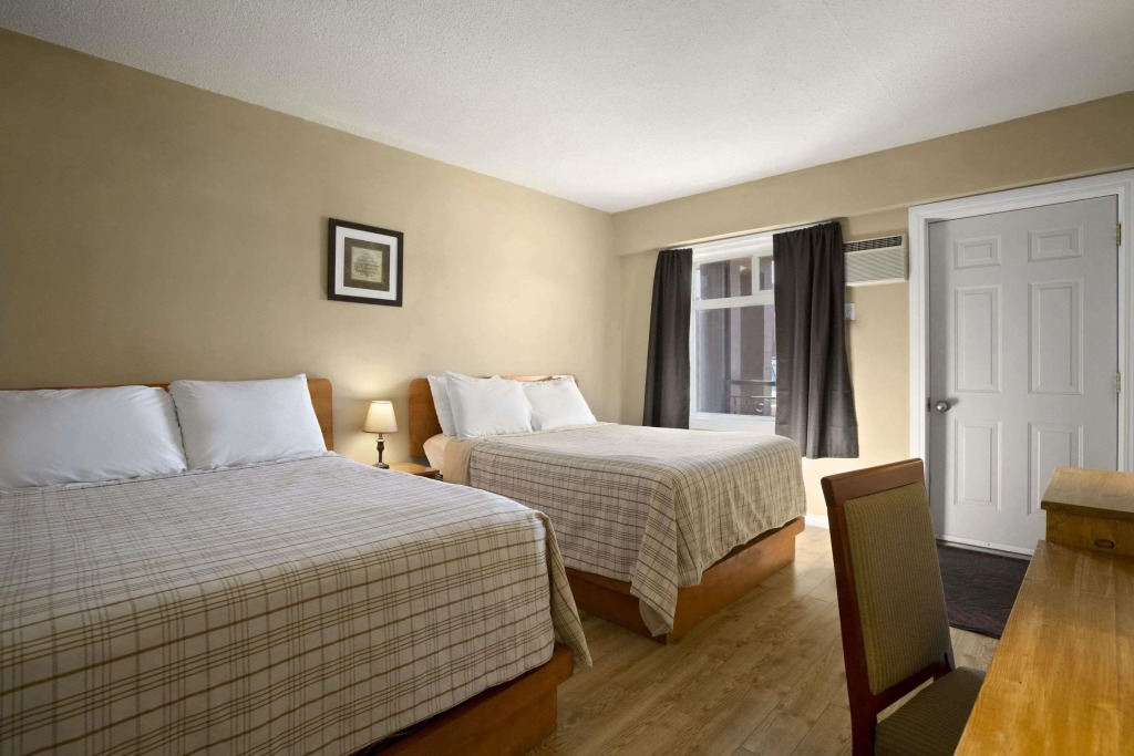 Nice Inn Edmonton