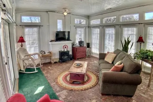 Texaco Bungalow Vacation Rentals