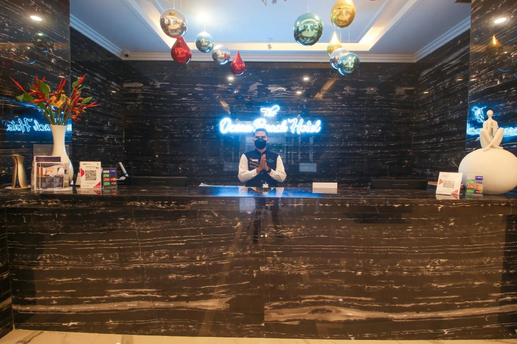Ocean Beach Hotel Padang