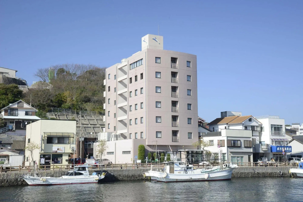Iki Marina Hotel