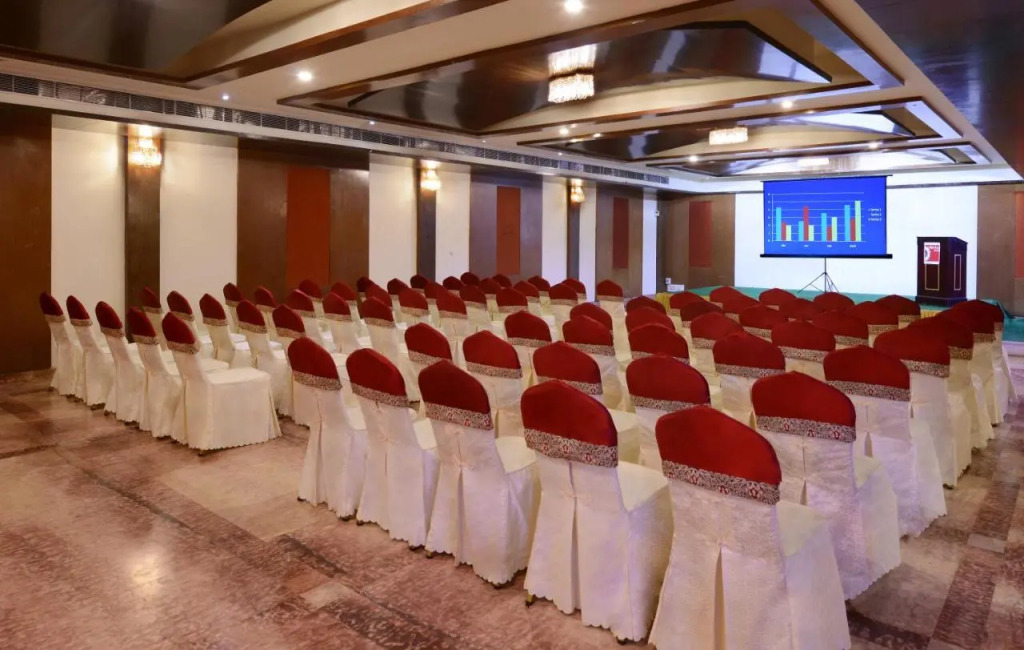 Keshav Clarks Inn Gadag