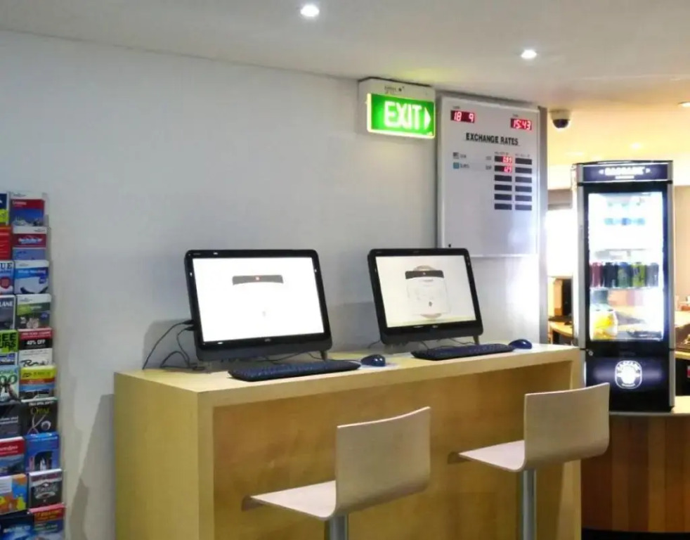 ibis Thornleigh