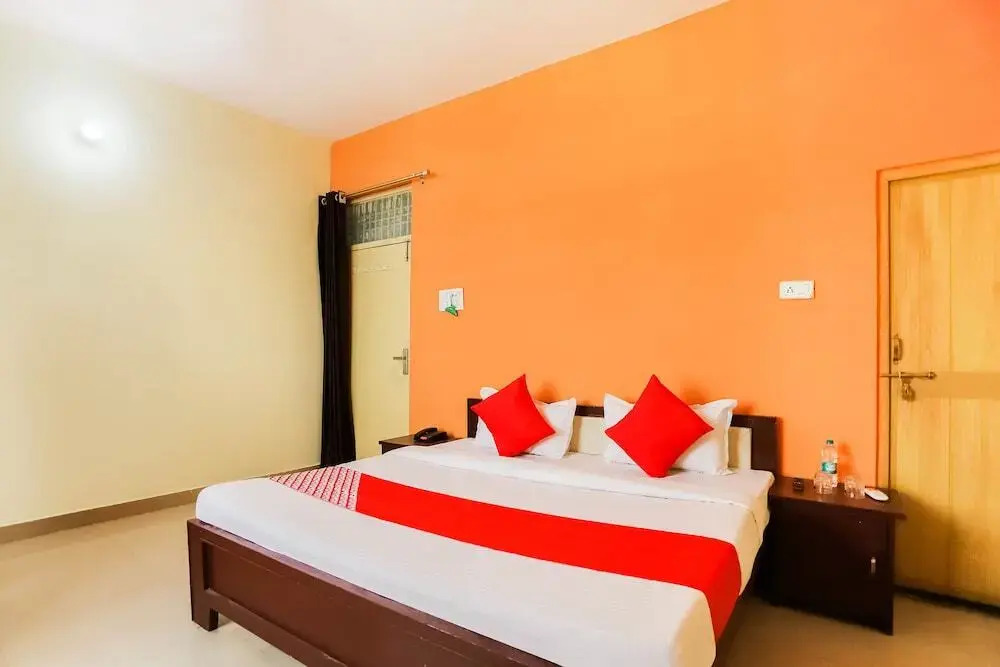 The Imperial Hotel by OYO Rooms