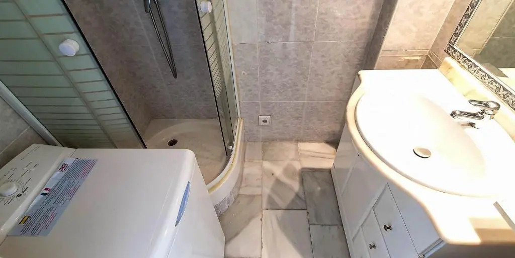 Fantastic 2 Bedroom Apartment for Rent in Skol Marbella 708