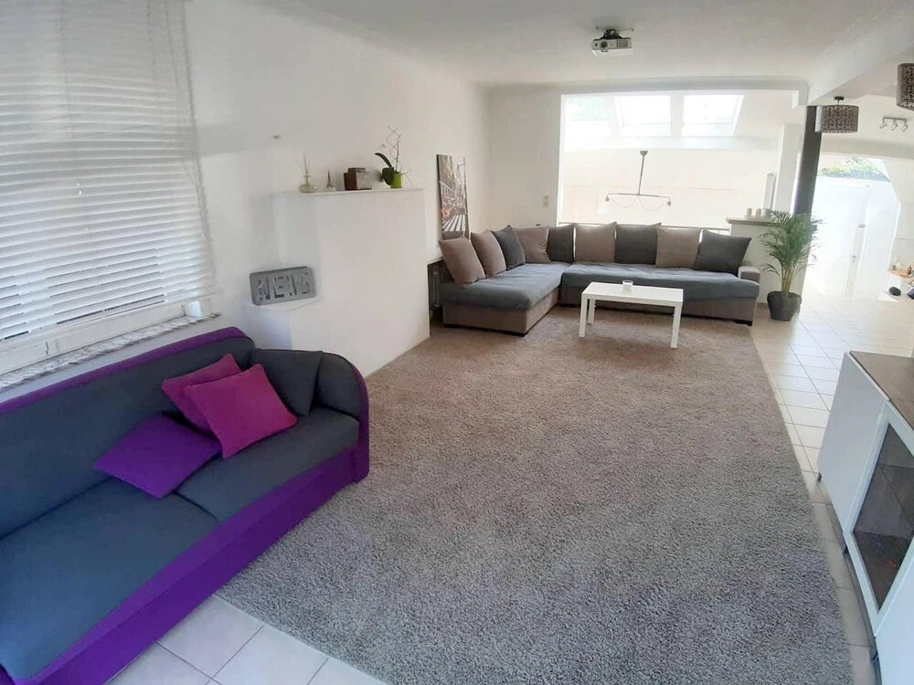 Villa with 3 Bedrooms in Waterloo, with Furnished Terrace And Wifi
