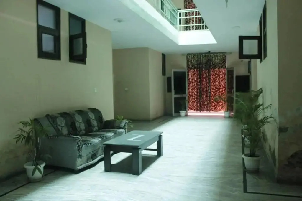 Hotel Lucky Plaza
