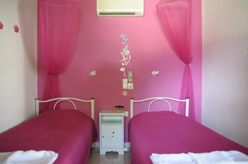 La Palma Studios & Apartments