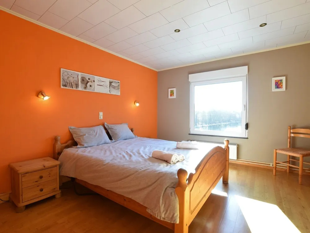 Comfortable Cottage in the Heart of a Beautiful Natural Area with Private Ponds