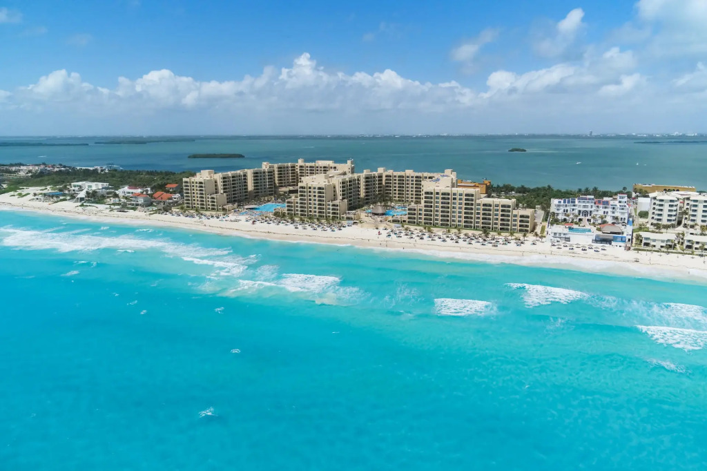 Holiday Inn Club Vacations The Royal Sands All Inclusive