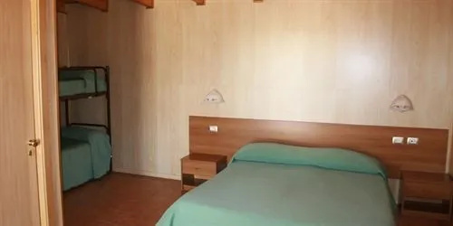 Hotel Al 2000