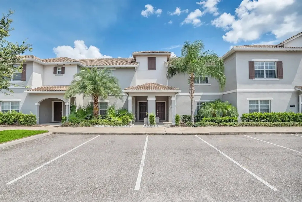 Spacious and Luxurious Home With Splash Pool, Close to Disney #4st804