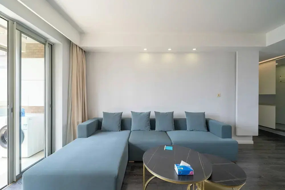Tyms Luxury 3BR 2BA APT Riverside
