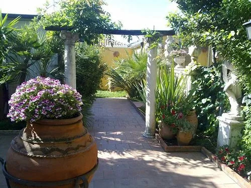 SantAntonio Garden Rooms Apartments