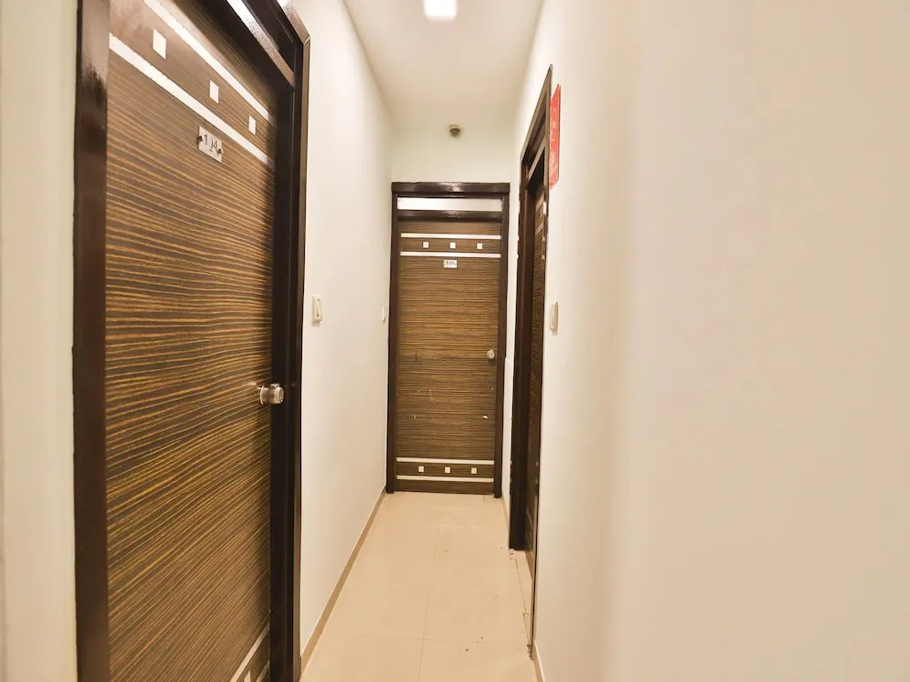 OYO 3914 Hotel Legend