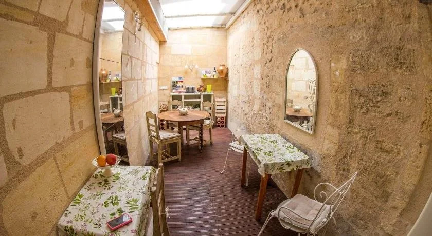 B&B Le Miroir aux Fées Bordeaux