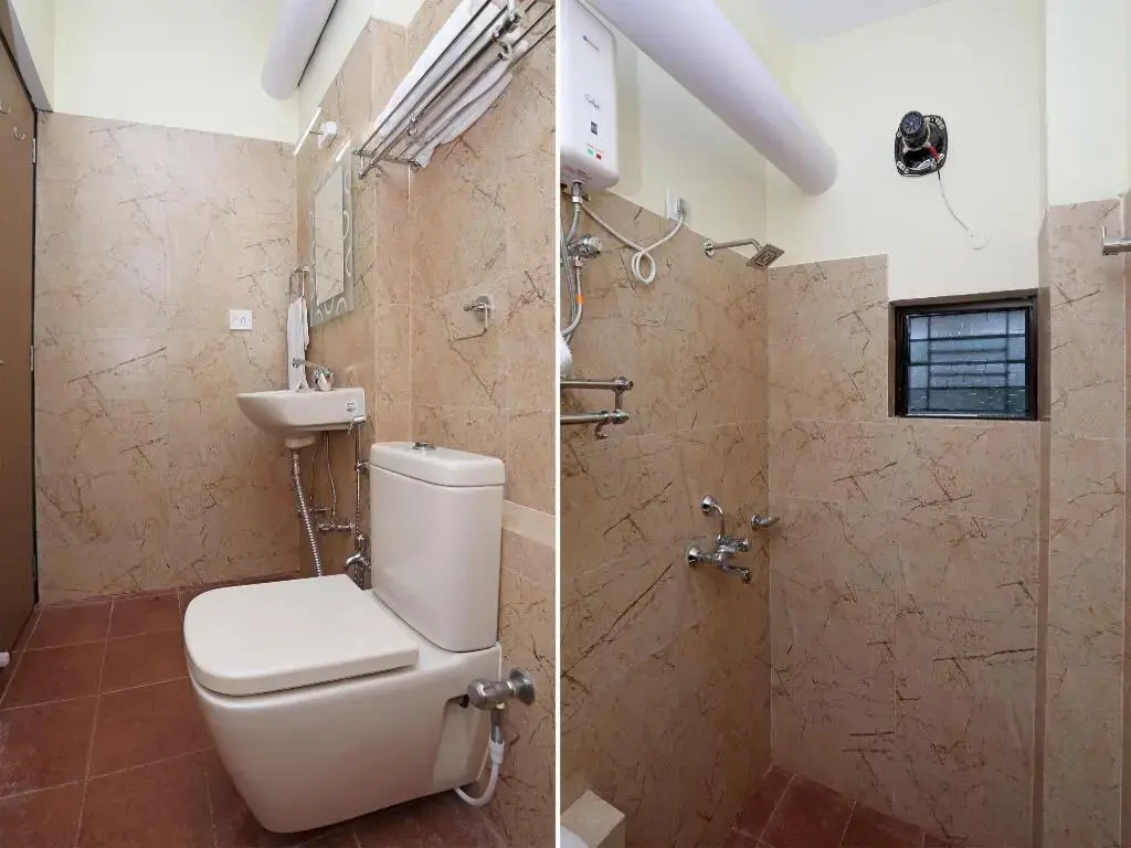 Hotel Arya International