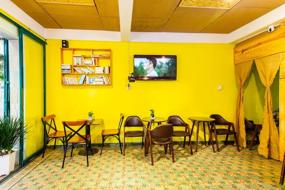 OYO 592 An Nhiên Hotel & cafe