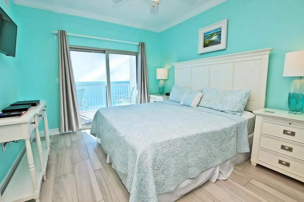 Crystal Tower 1602 2 Bedrooms 2 Bathrooms Condo