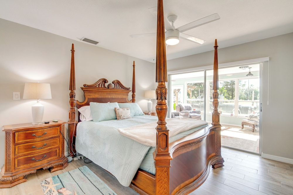 Fish, Paddle & Explore: Crystal River Gem w/ Dock