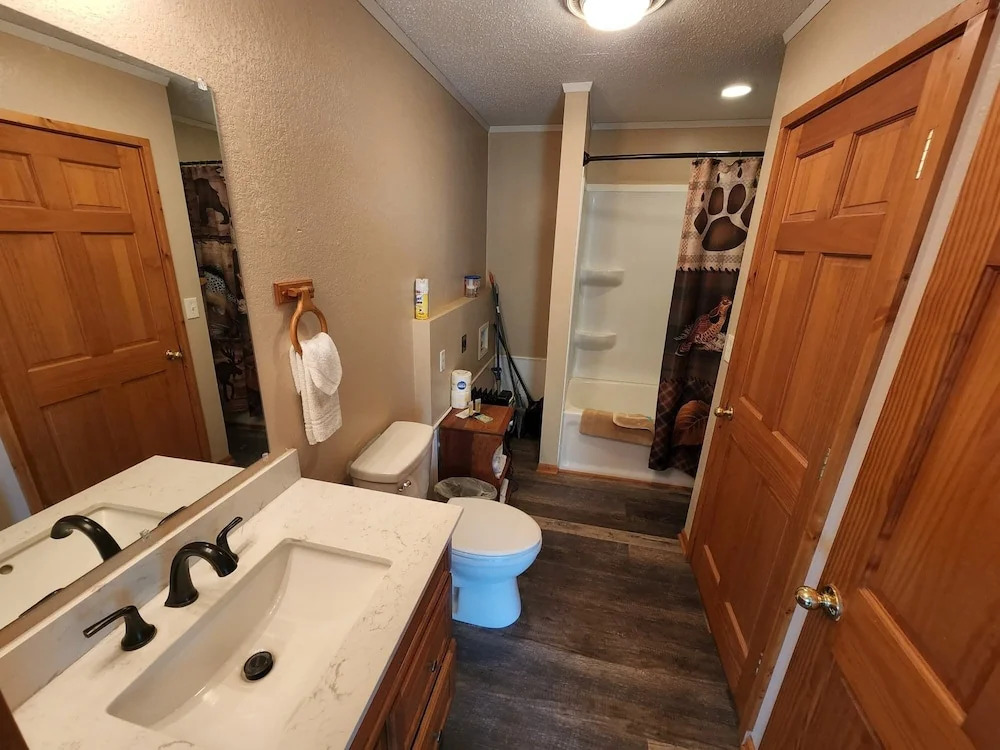Blue Moon Resort & Motel