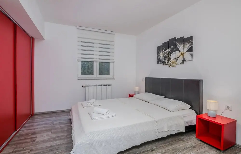 Nice Apartment in Vrbnik With 1 Bedrooms and Wifi