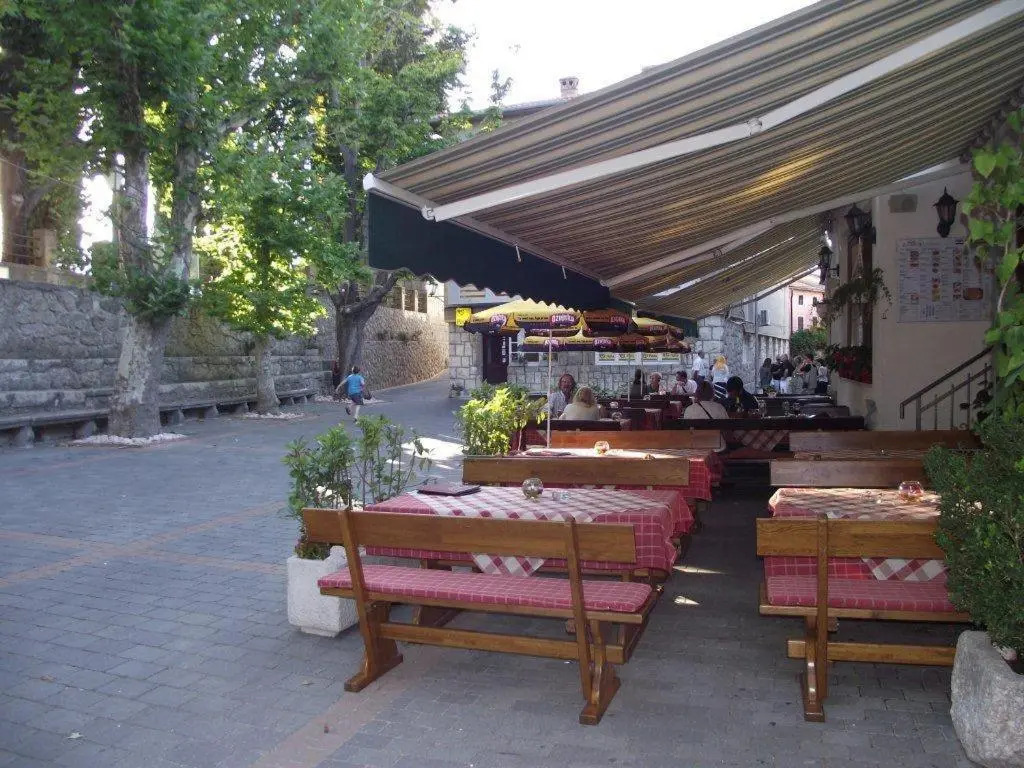 Apartments Dobrinj