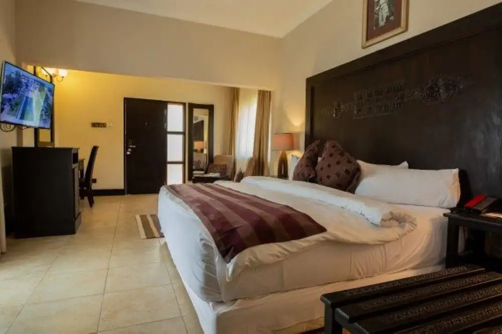 Ridge Royal Hotel