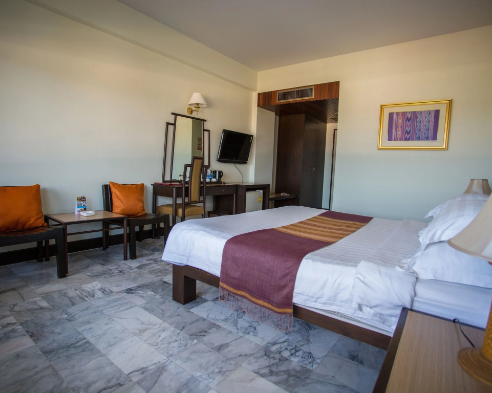 Seeharaj Hotel