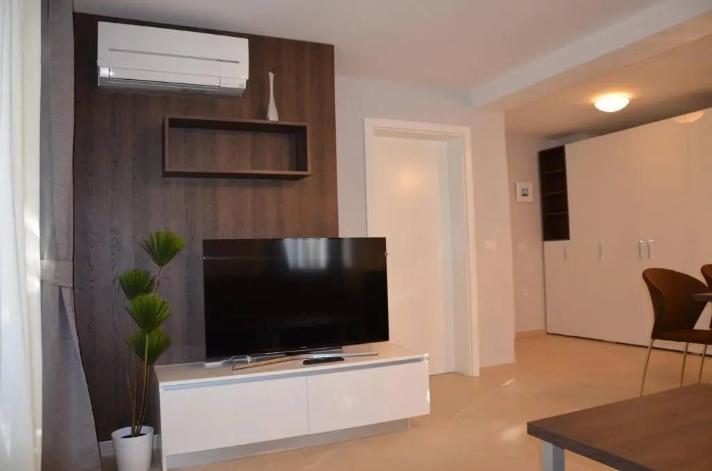 Apartments Mango