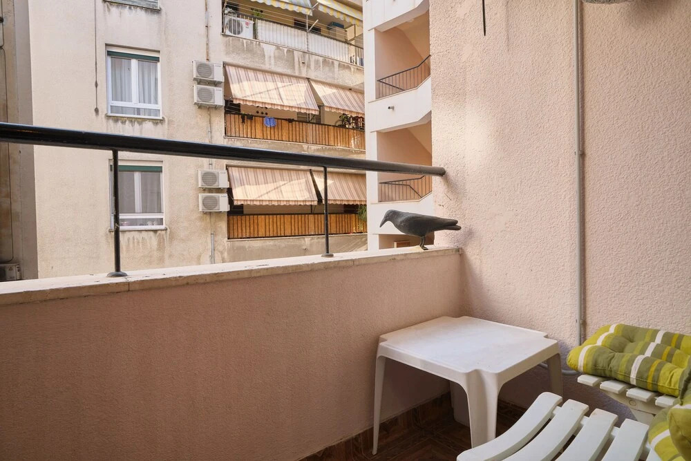 Bacci Central 2-Bedroom Apartment by Litto