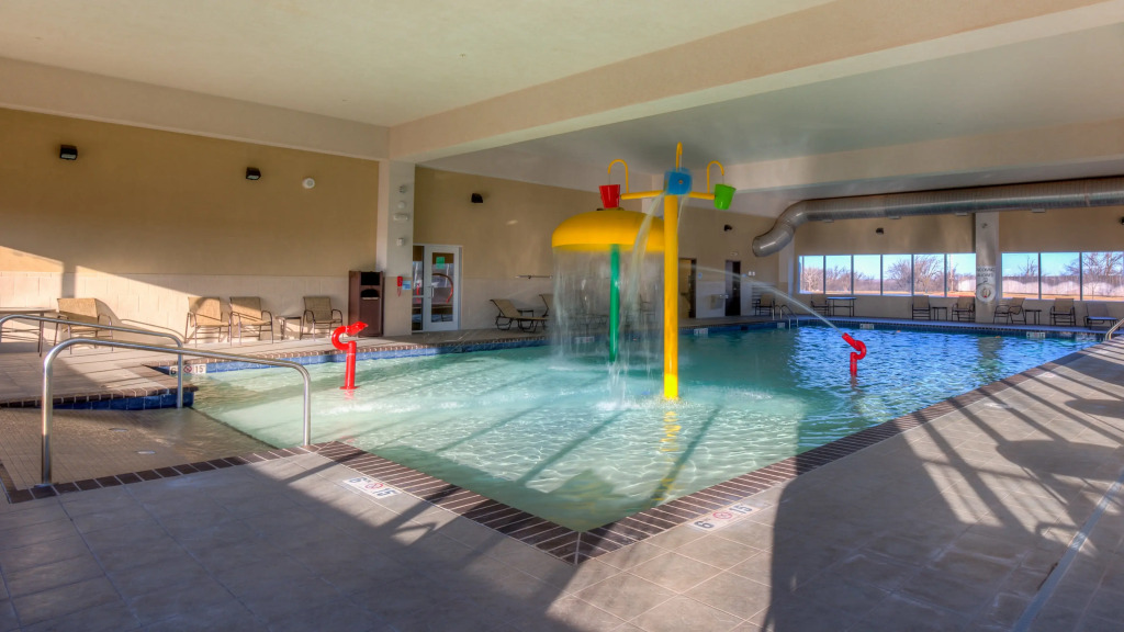Holiday Inn Express Hotel and Suites Elk City by IHG